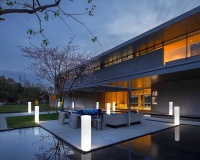 Светильник Цилиндр 25х100 питание от АКБ, RGB Светильник Цилиндр 25х100 питание от АКБ, RGB