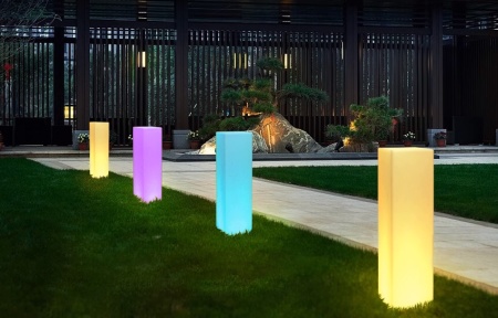 Светильник Колонна 30х180  питание от АКБ, RGB Светильник Колонна 30х180  питание от АКБ, RGB